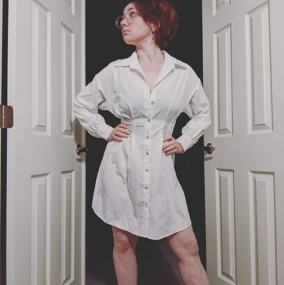 Pretty little thing white button up Shirt dress - Picture 5 of 5
